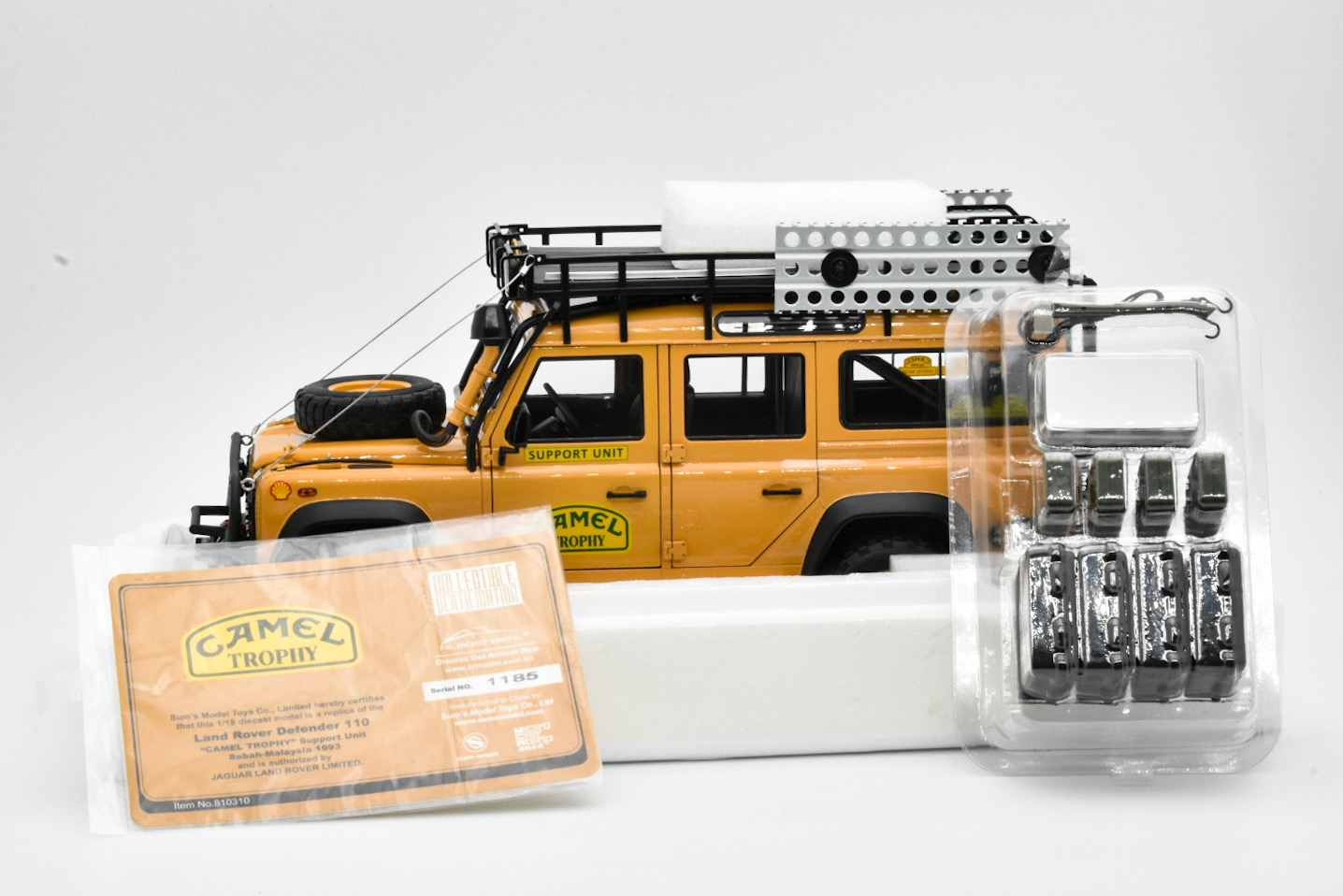 ALMOST REAL 1/43 ランドローバー ディフェンダー LAND Rover Defender 