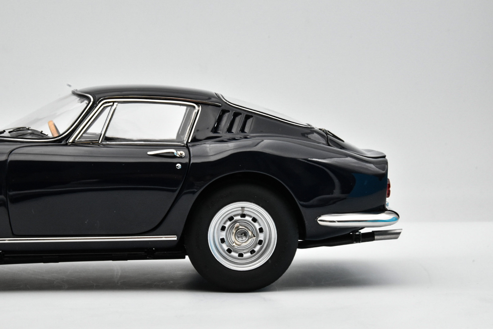 CMC M-242 Ferrari 275 GTB/C, Midnight Blue Techno Classica Special Edition  2022 | TR Collectibles