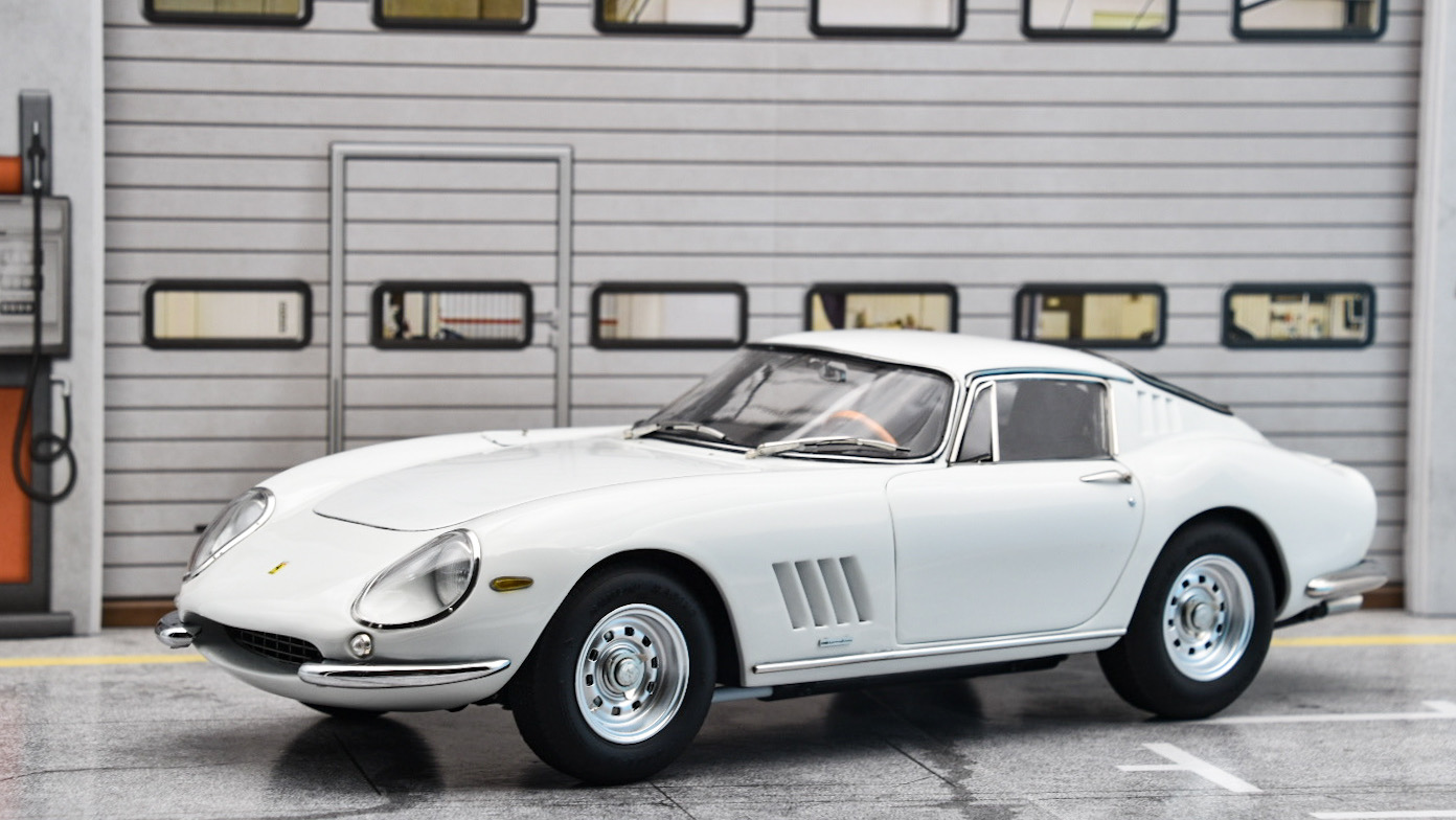 CMC M-241 Ferrari 275 GTB/C Ivory Cream Classic Gala Schwetzingen Limited  Edition of 400pcs | TR Collectibles